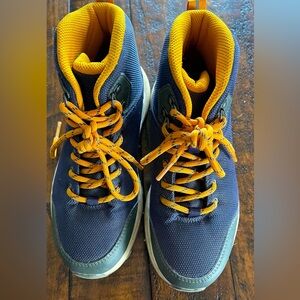 Boys’ All In Motion Dark Blue Boots, Sz 2